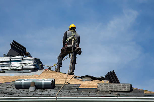 Professional Gutter Installation technician working in Bethany, CT
